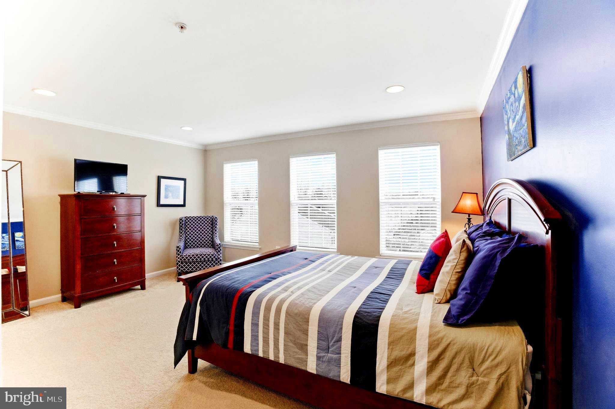 1791 WHEYFIELD DRIVE B 19-B