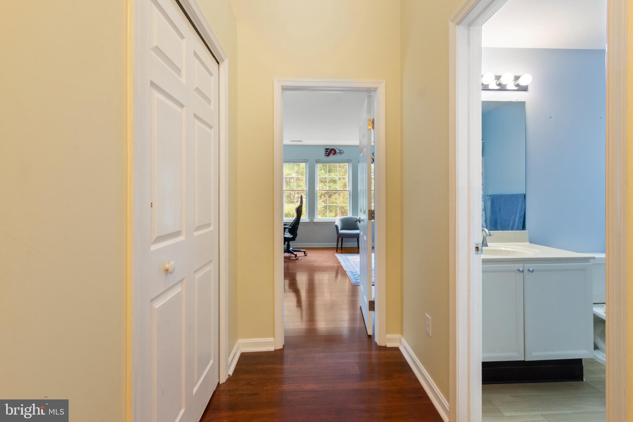 2406 ELLSWORTH WAY 3B