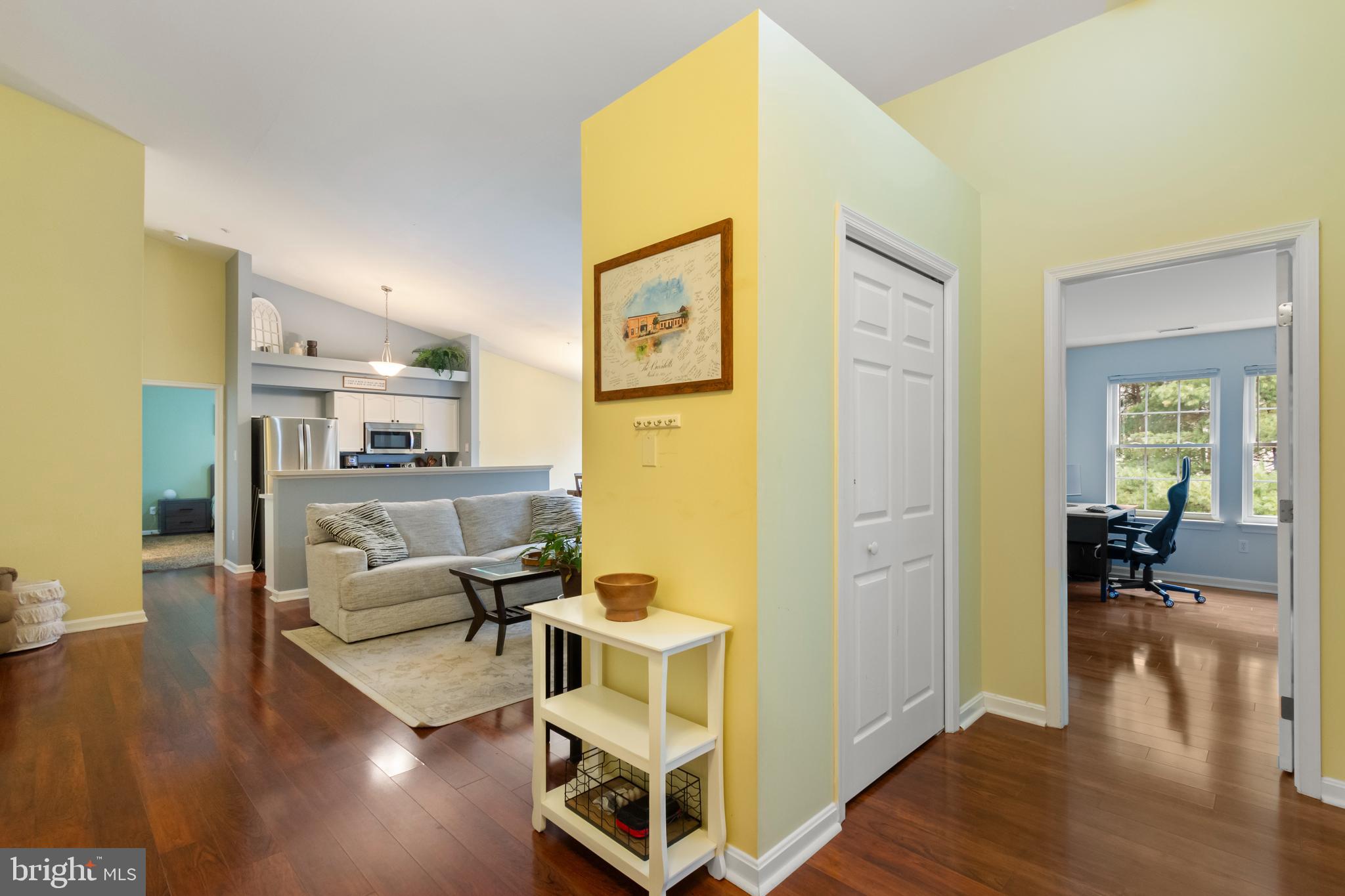 2406 ELLSWORTH WAY 3B