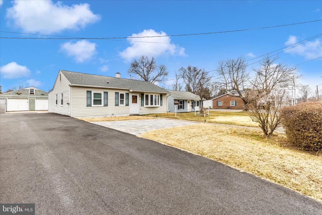 502 MILITARY ROAD