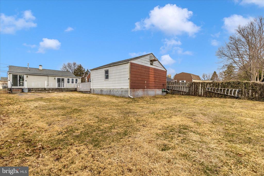 502 MILITARY ROAD