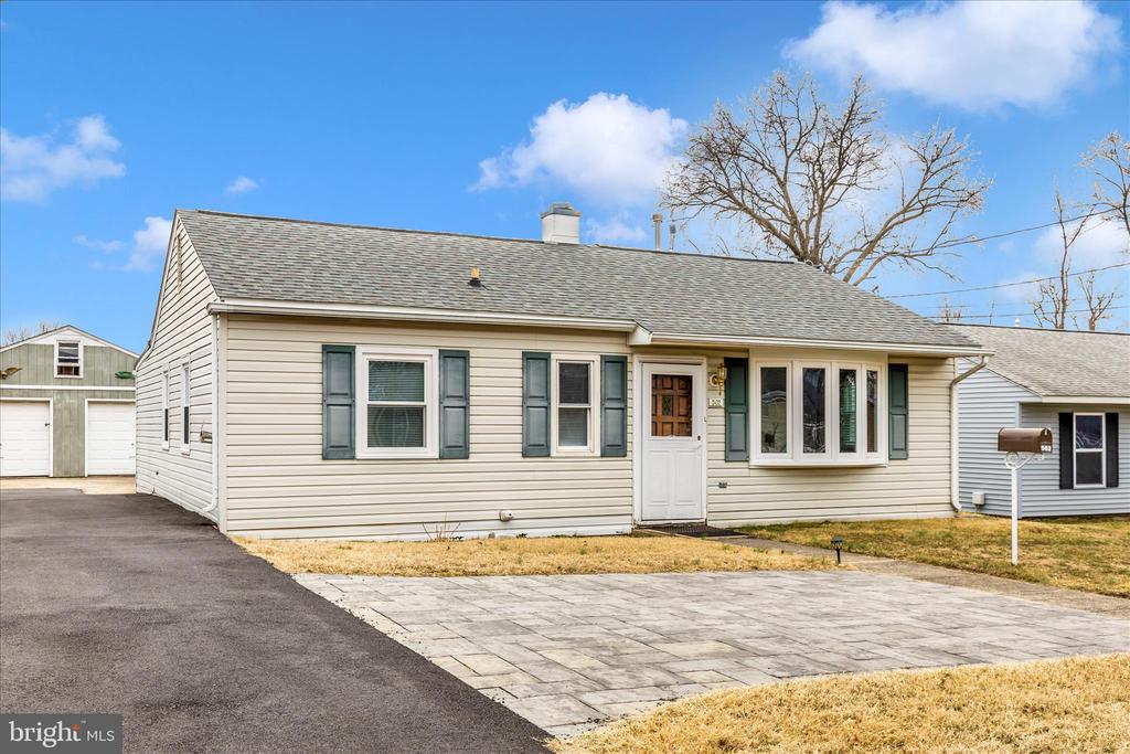502 MILITARY ROAD