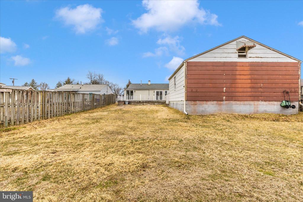 502 MILITARY ROAD