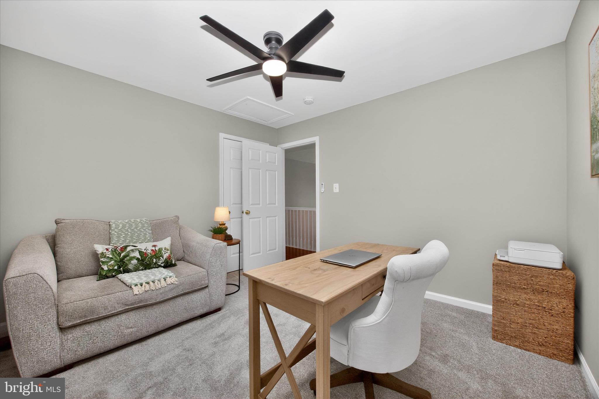 2105 TWIN PEAKS COURT