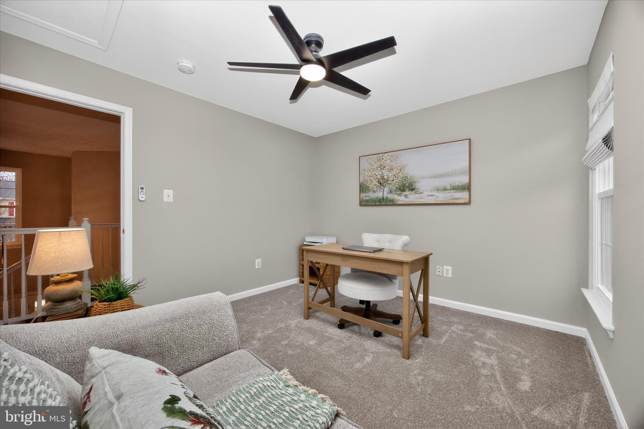 2105 TWIN PEAKS COURT