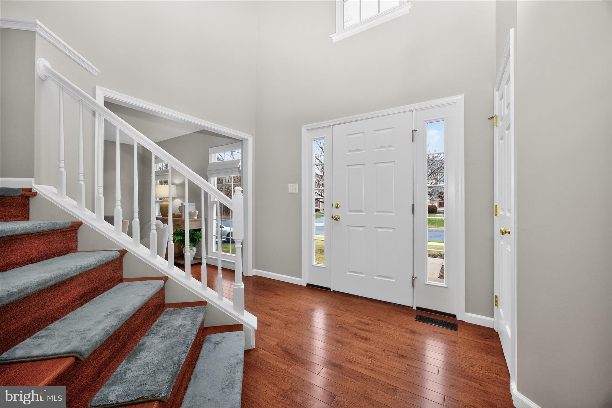 2105 TWIN PEAKS COURT