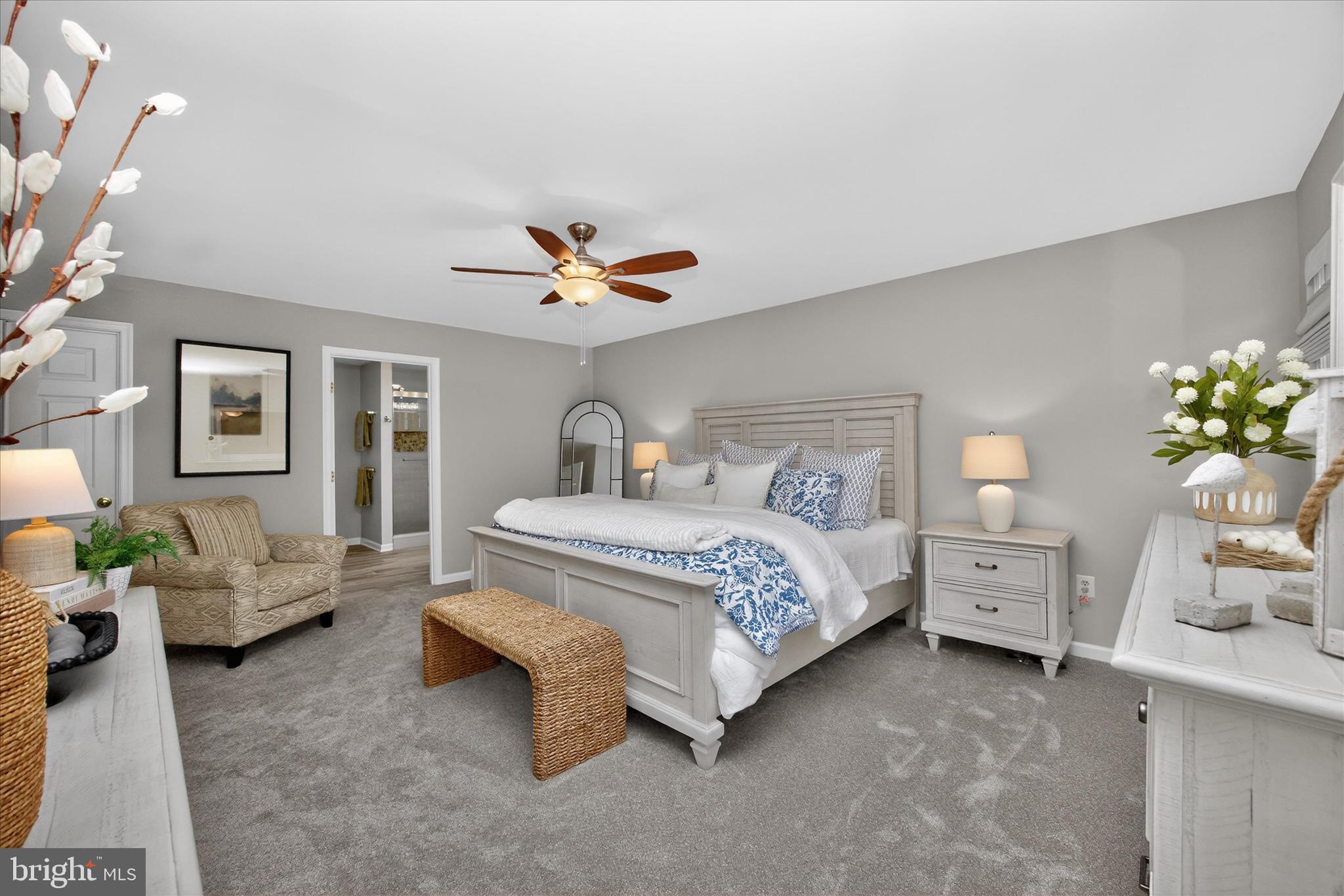 2105 TWIN PEAKS COURT