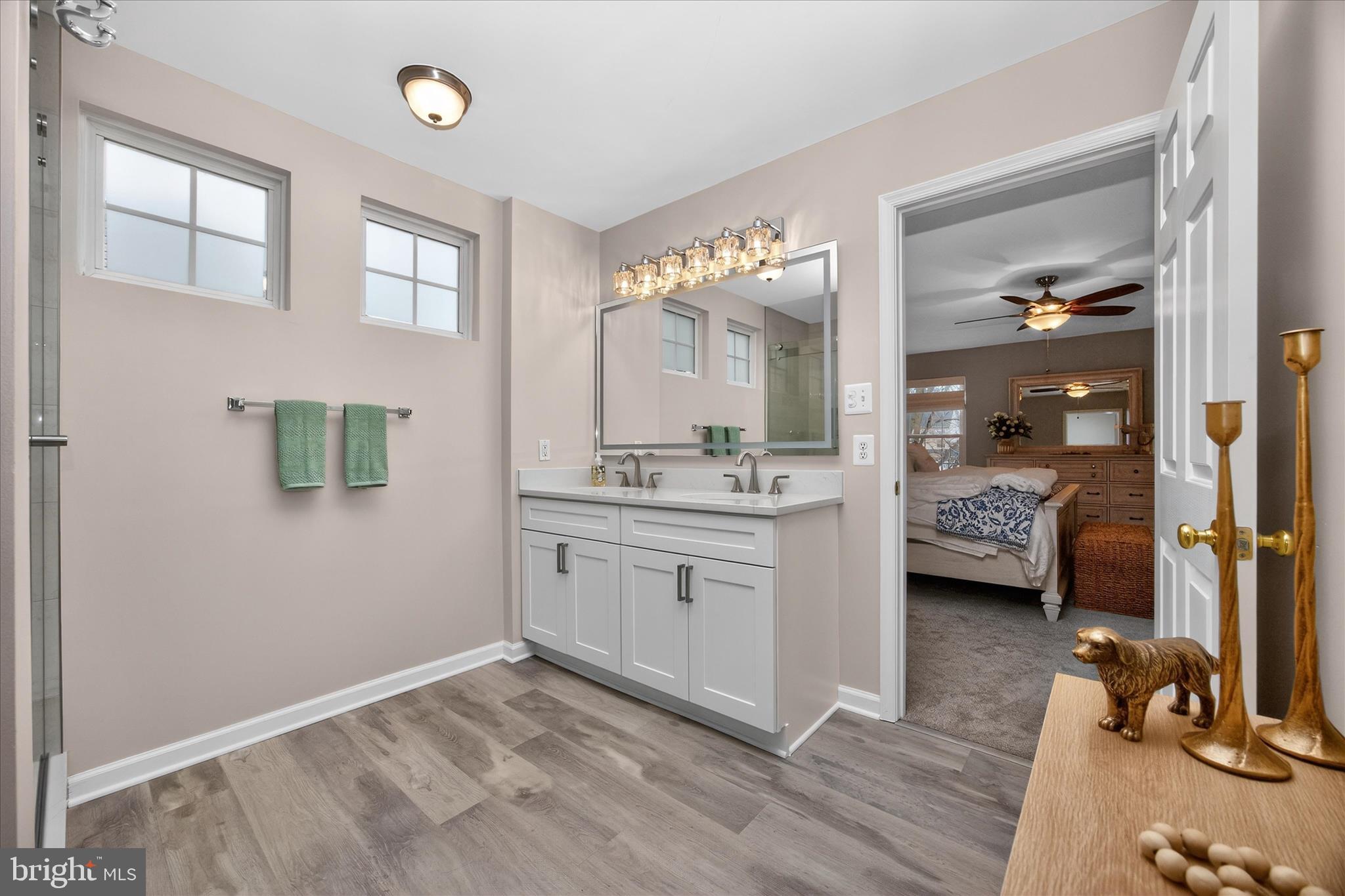 2105 TWIN PEAKS COURT