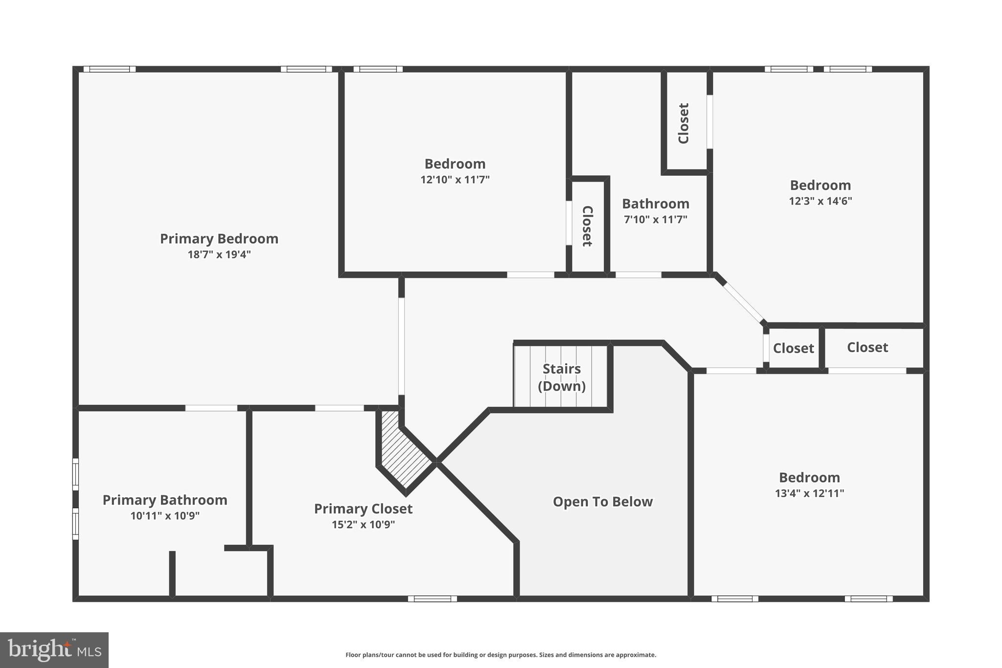 2105 TWIN PEAKS COURT