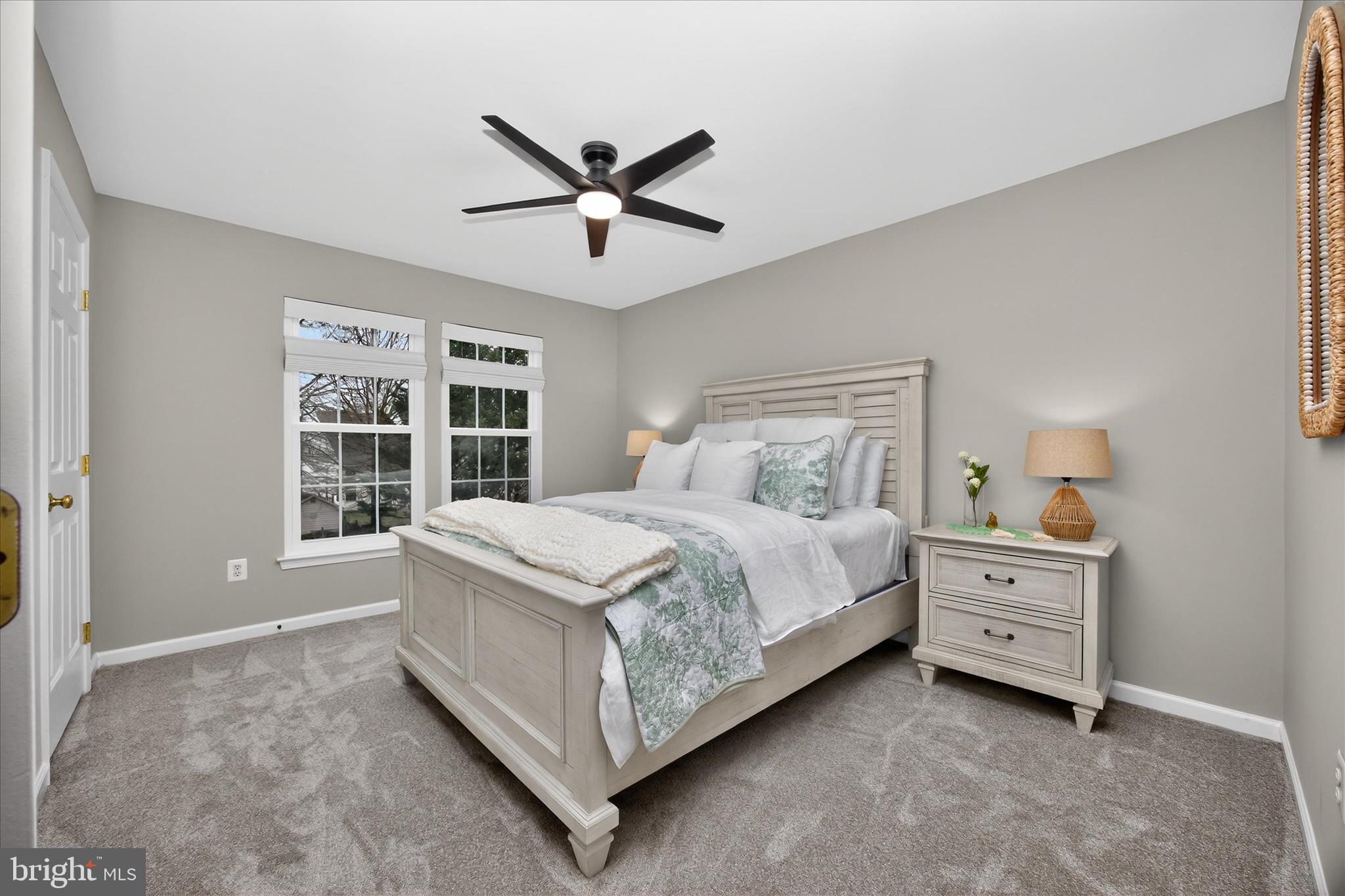 2105 TWIN PEAKS COURT