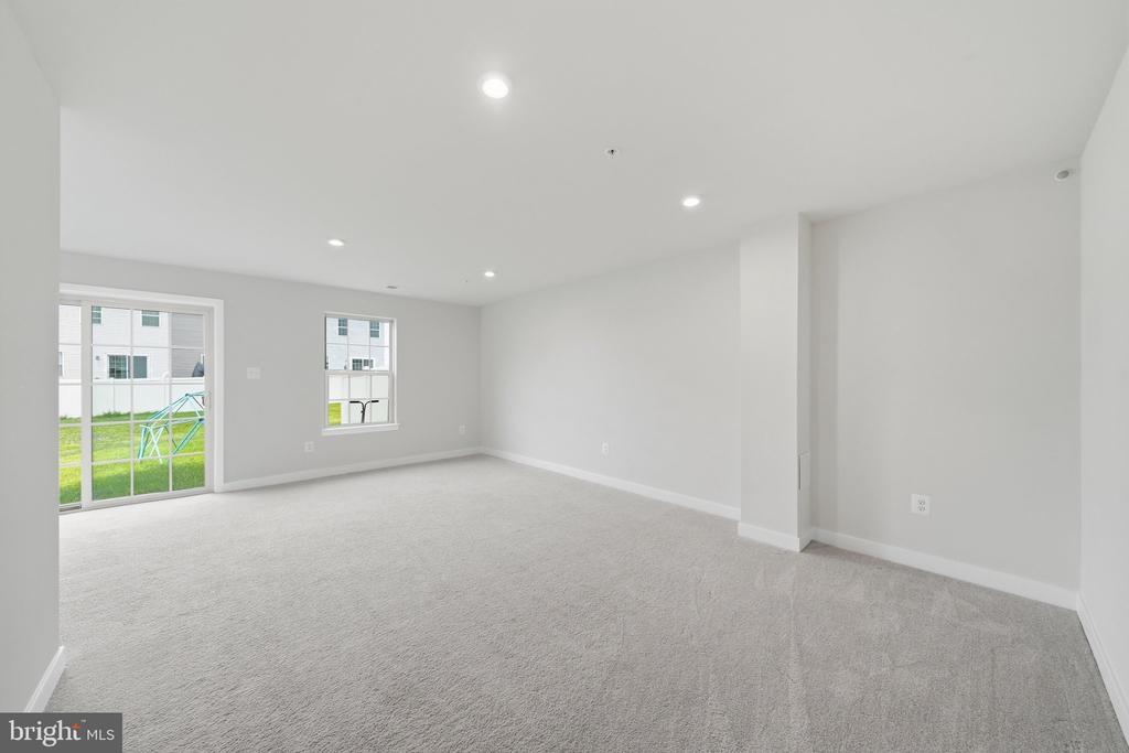 10704 LAMOKA LANE
