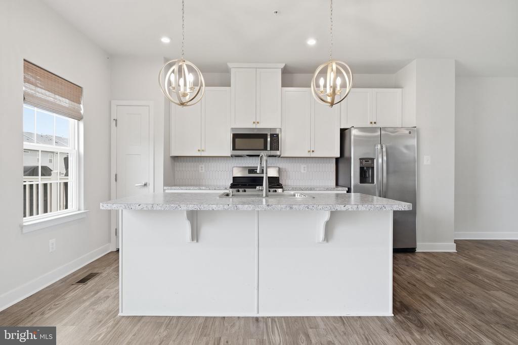10704 LAMOKA LANE