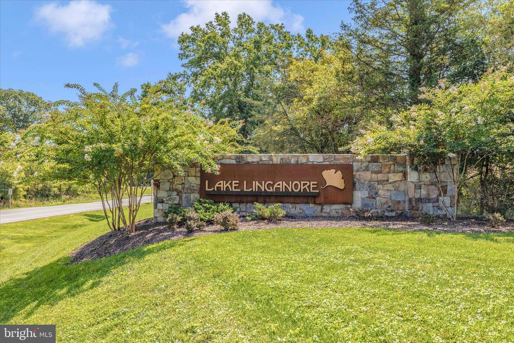 10704 LAMOKA LANE
