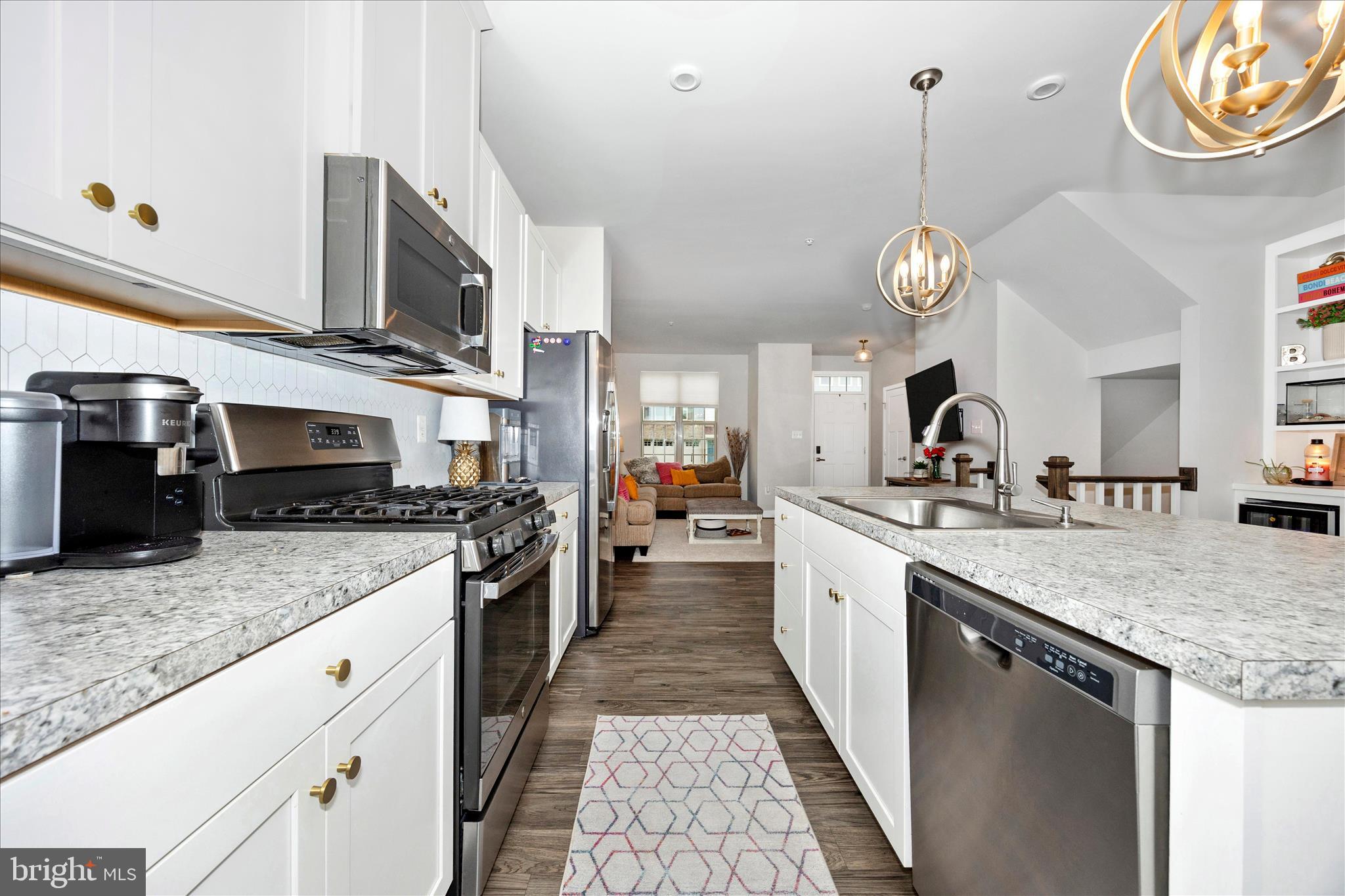 10704 LAMOKA LANE