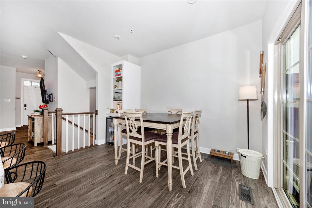 10704 LAMOKA LANE