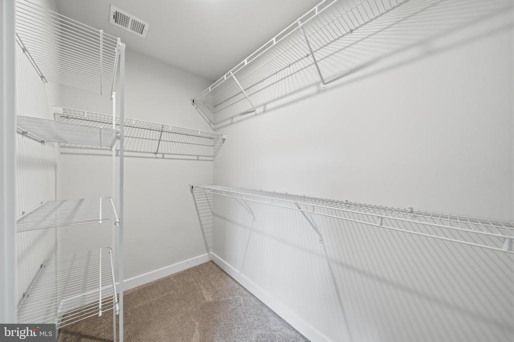 10704 LAMOKA LANE