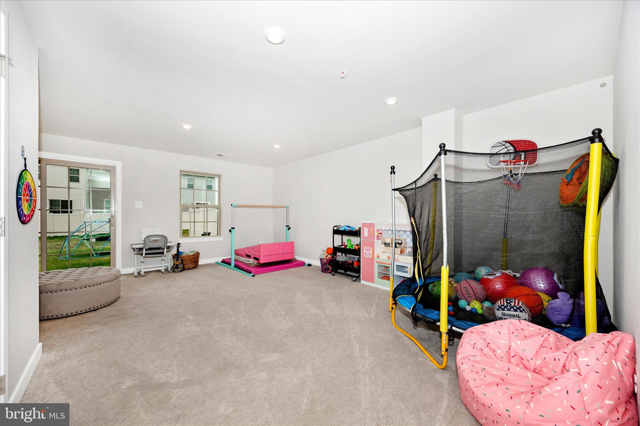 10704 LAMOKA LANE