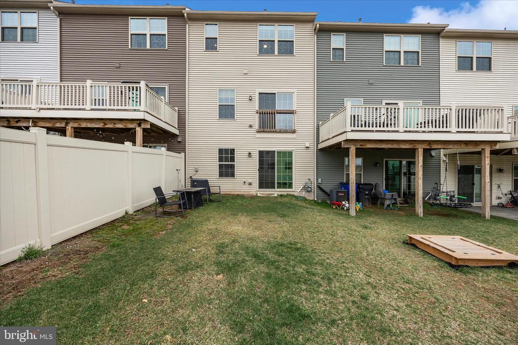 10704 LAMOKA LANE