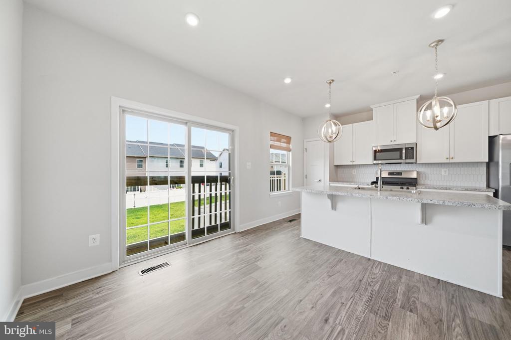 10704 LAMOKA LANE