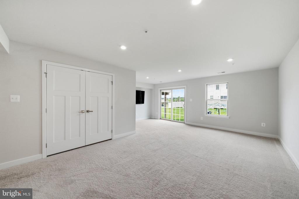 10704 LAMOKA LANE