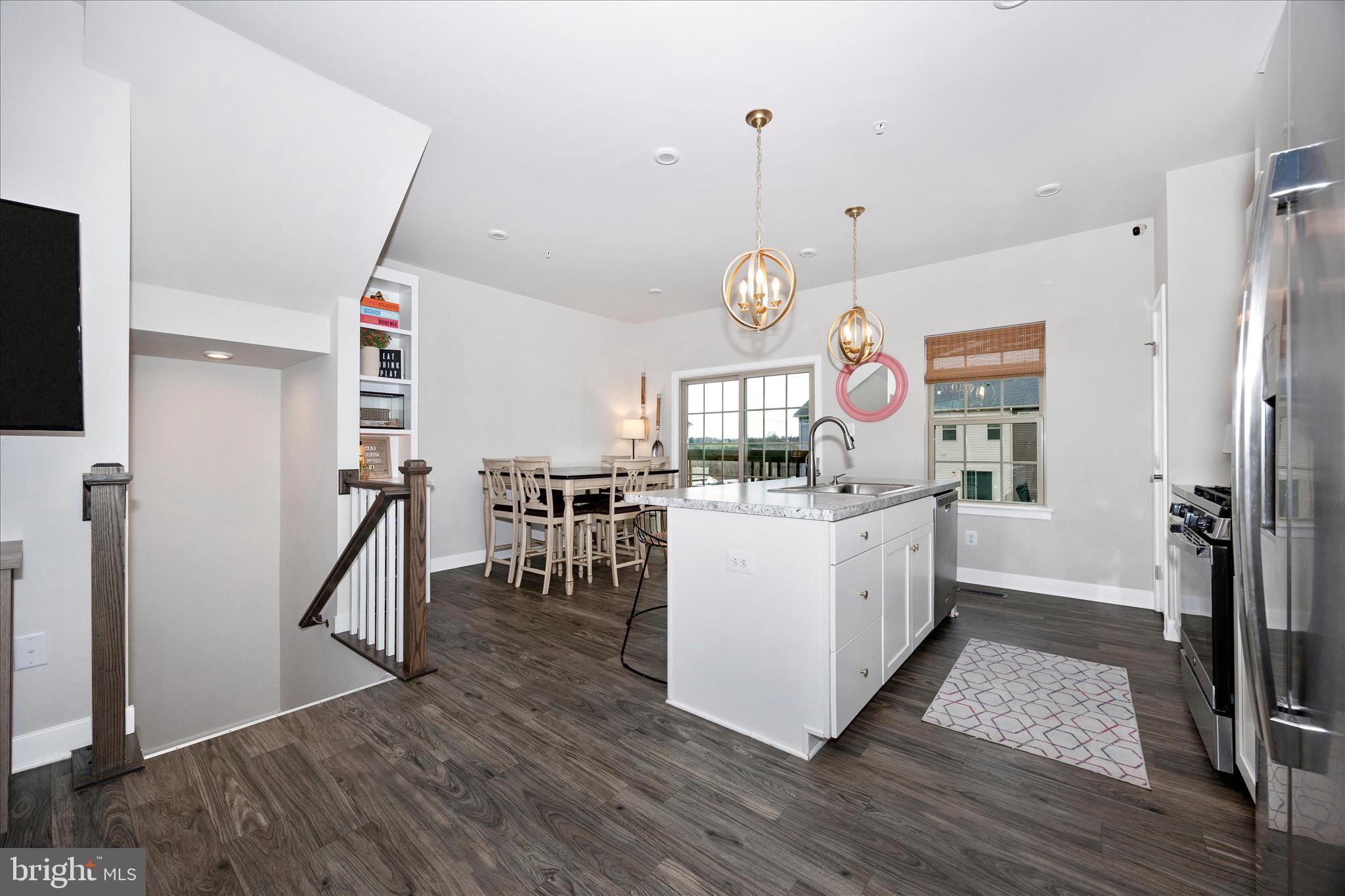 10704 LAMOKA LANE