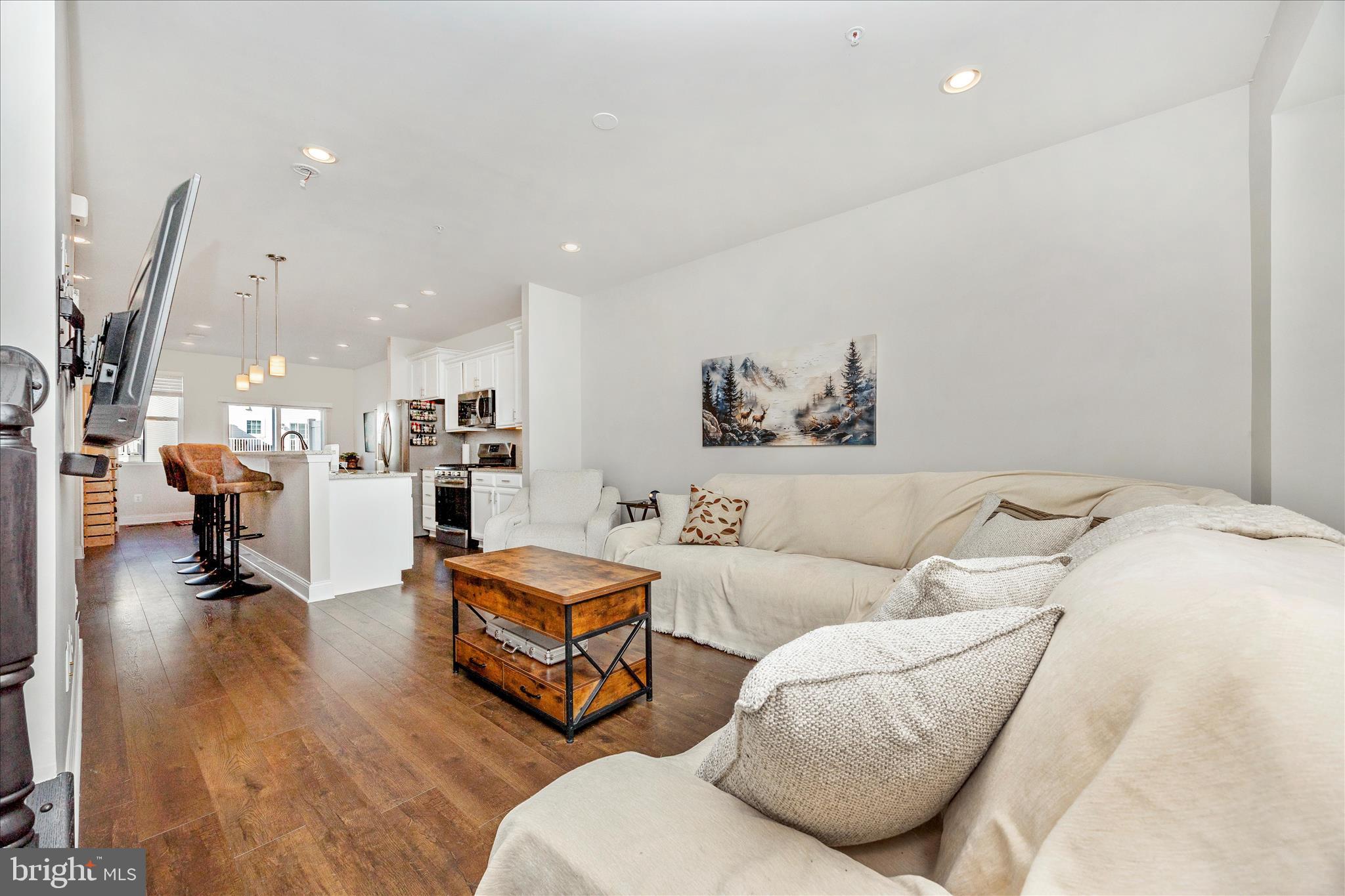 5018 JUDICIAL WAY