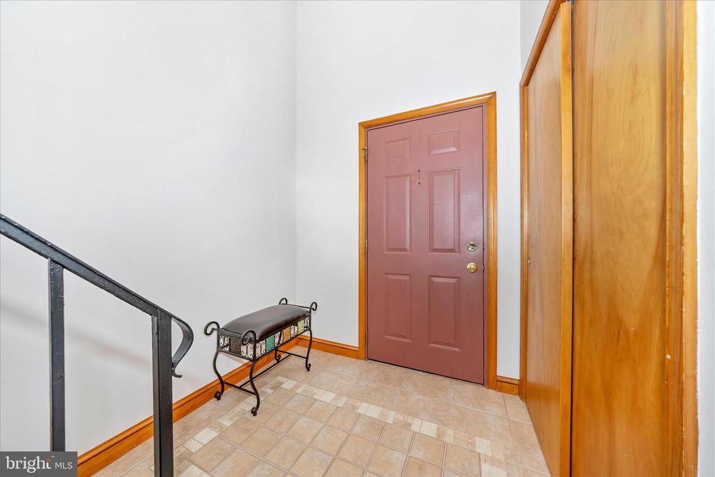 4614 PINEWOOD TRAIL