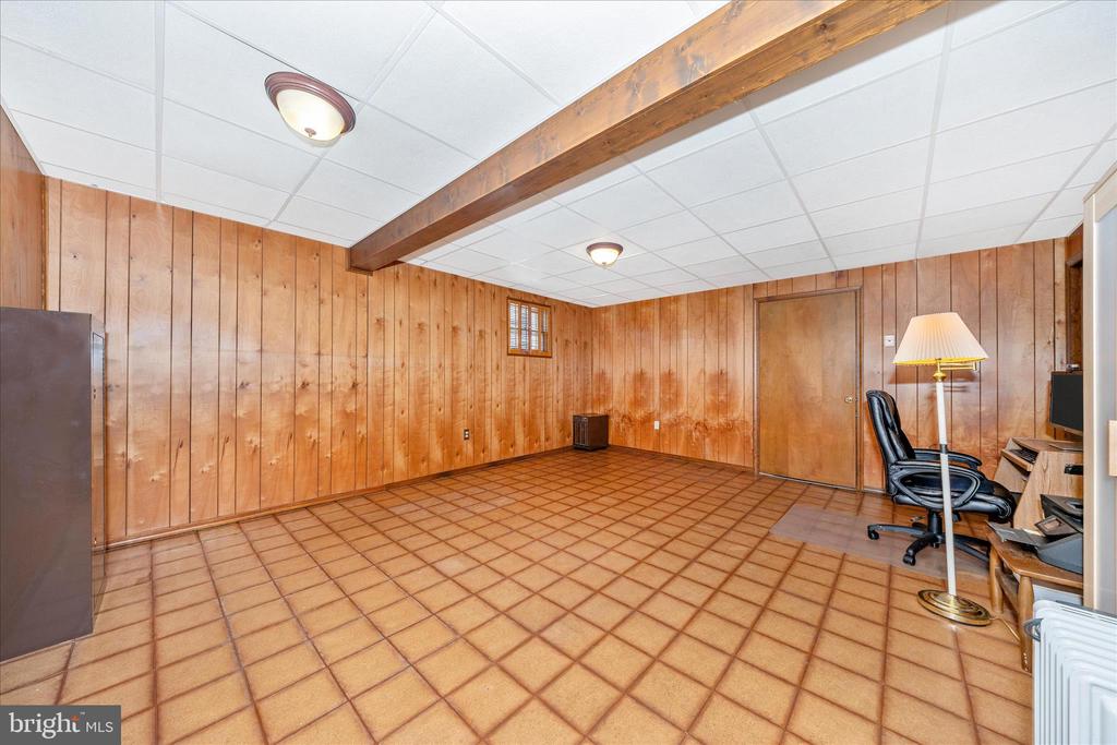 4614 PINEWOOD TRAIL