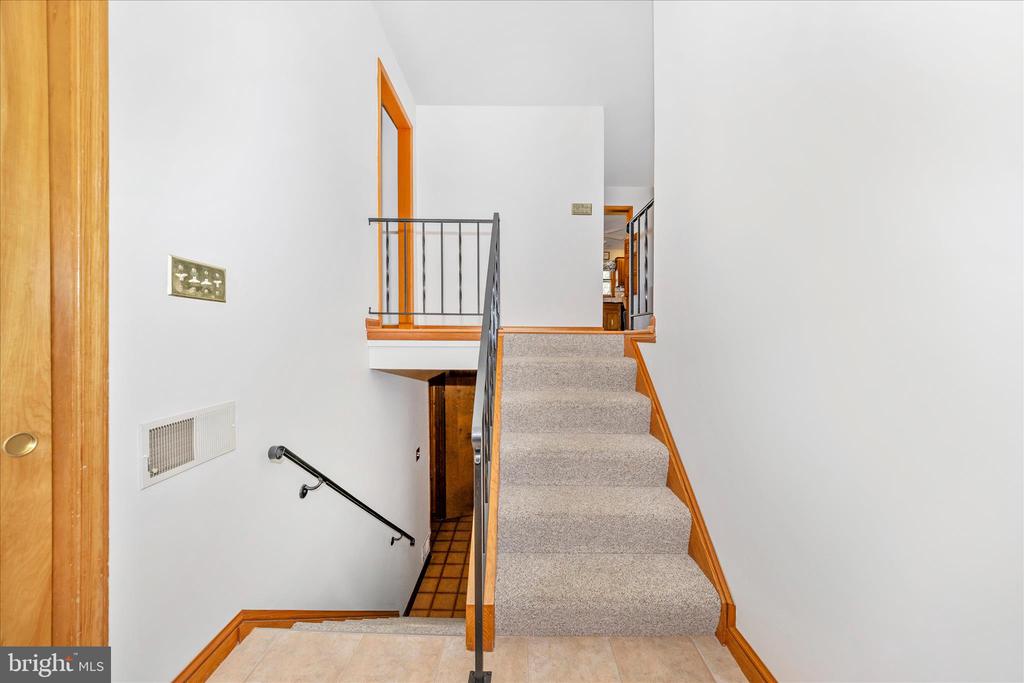 4614 PINEWOOD TRAIL
