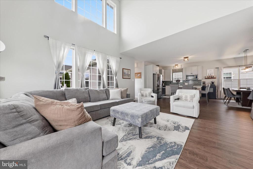 1621 HOBBLE TRAIL