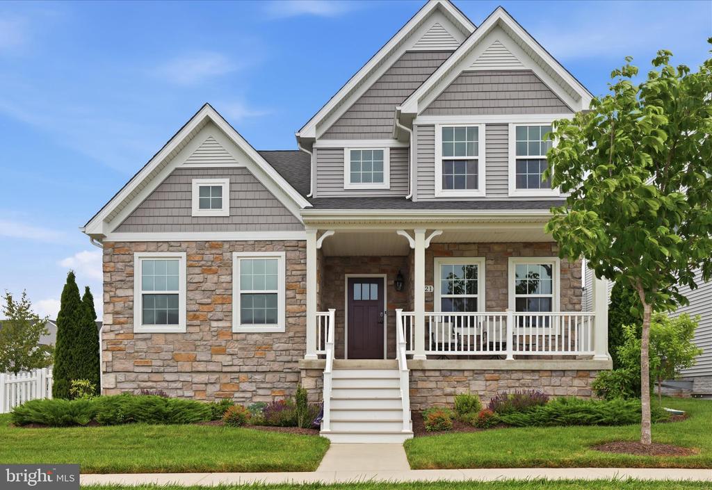 1621 HOBBLE TRAIL
