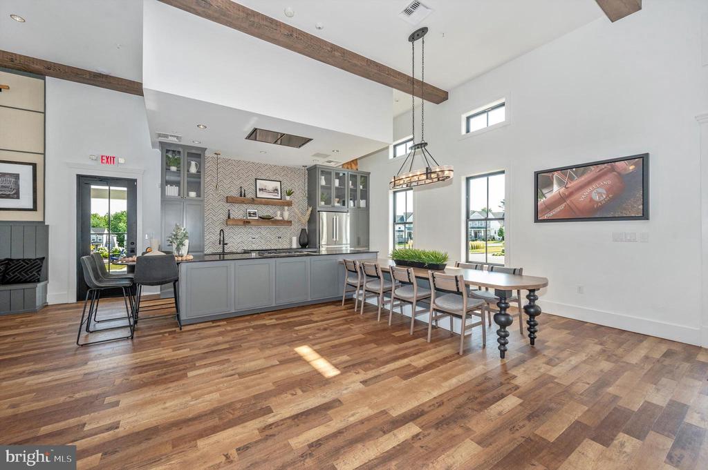 1621 HOBBLE TRAIL