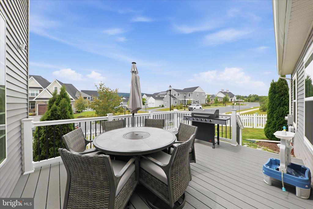 1621 HOBBLE TRAIL