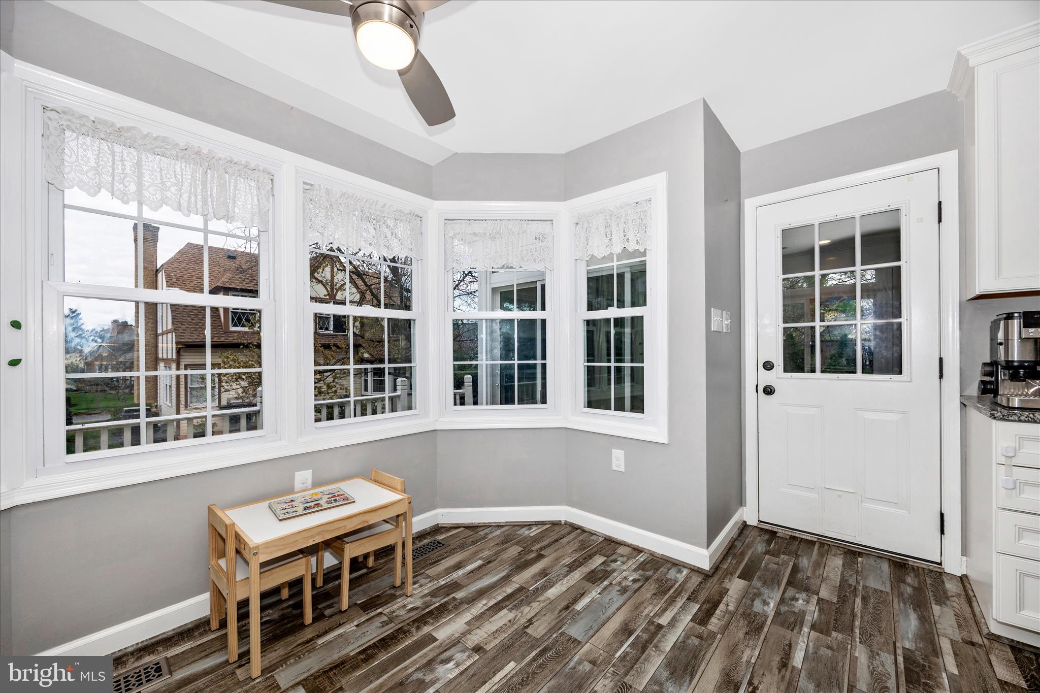 2465 BEAR DEN ROAD