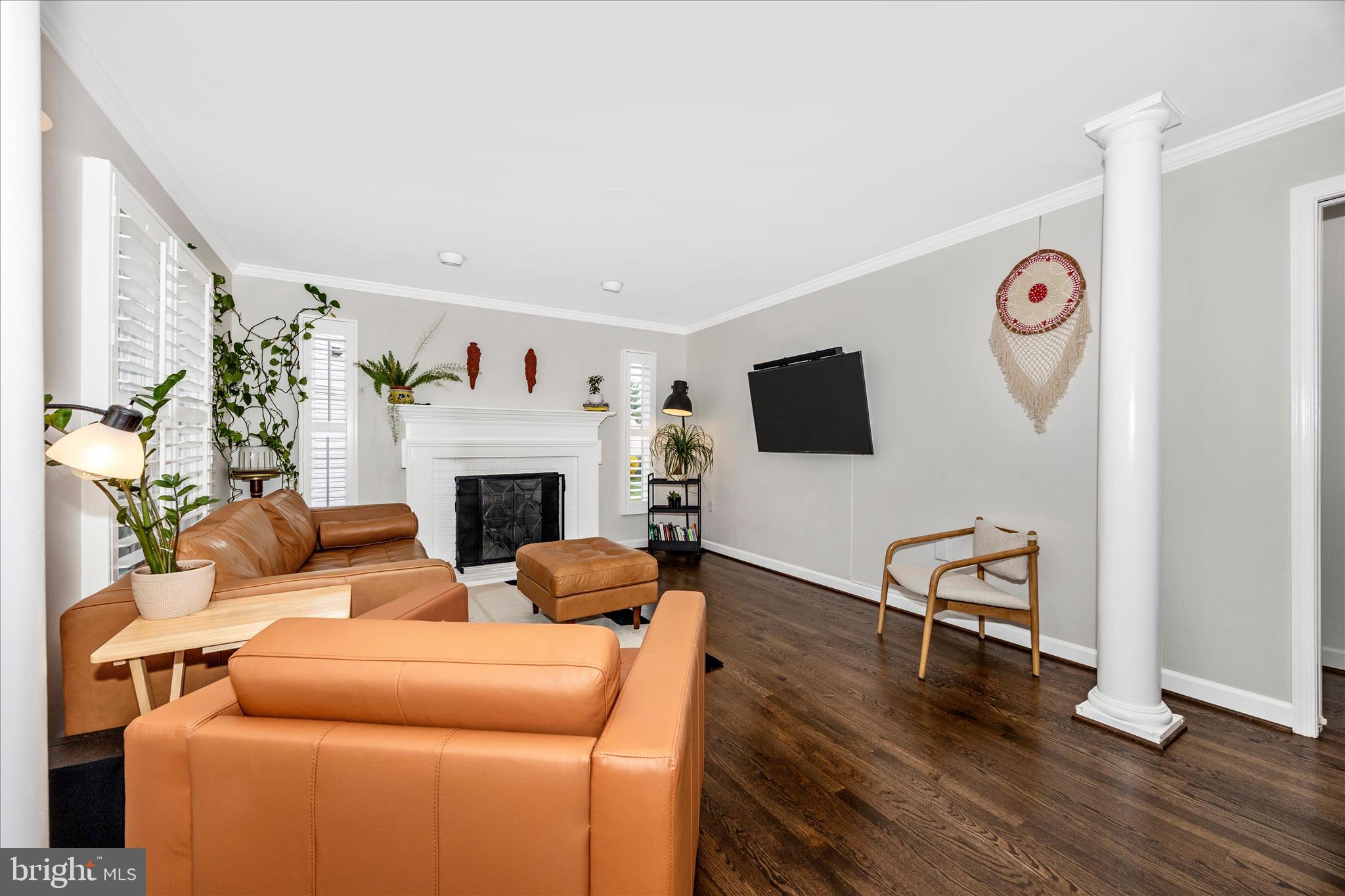 2465 BEAR DEN ROAD