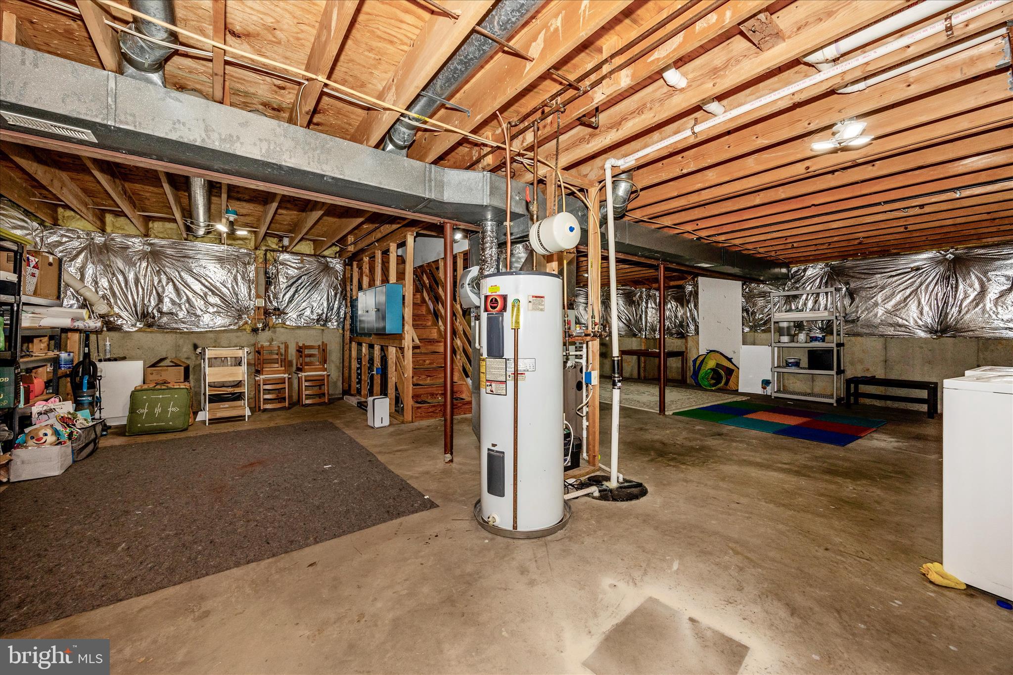 2465 BEAR DEN ROAD