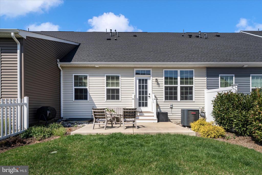 6443 AUTUMN OLIVE DRIVE