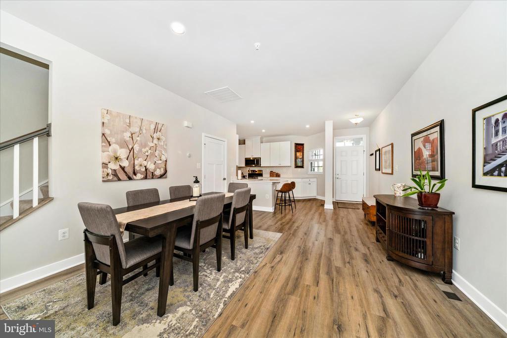 6443 AUTUMN OLIVE DRIVE