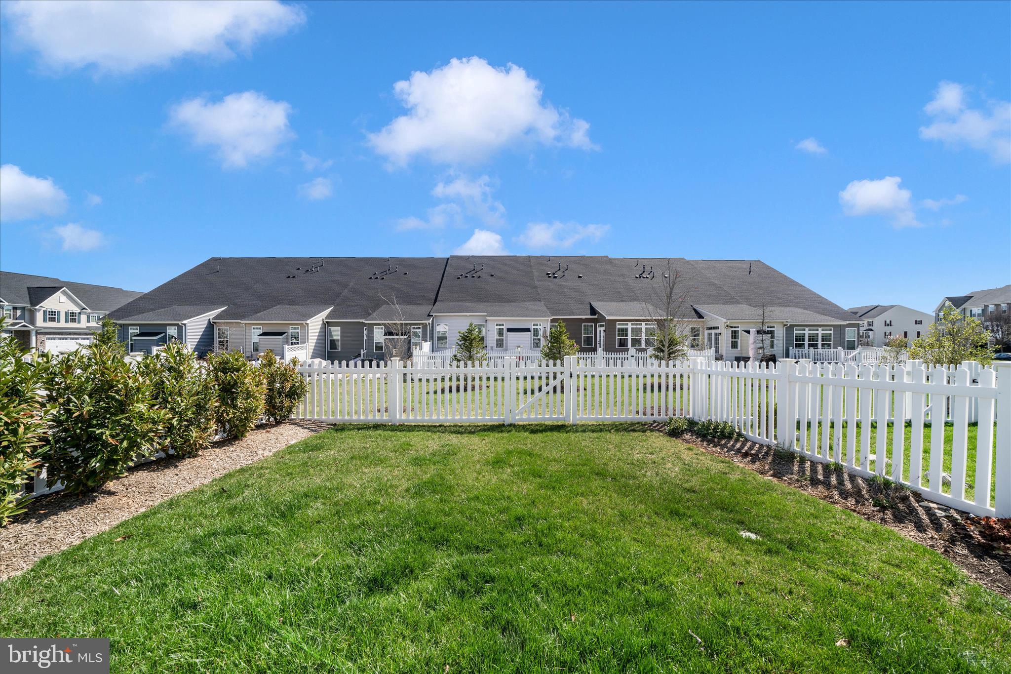 6443 AUTUMN OLIVE DRIVE