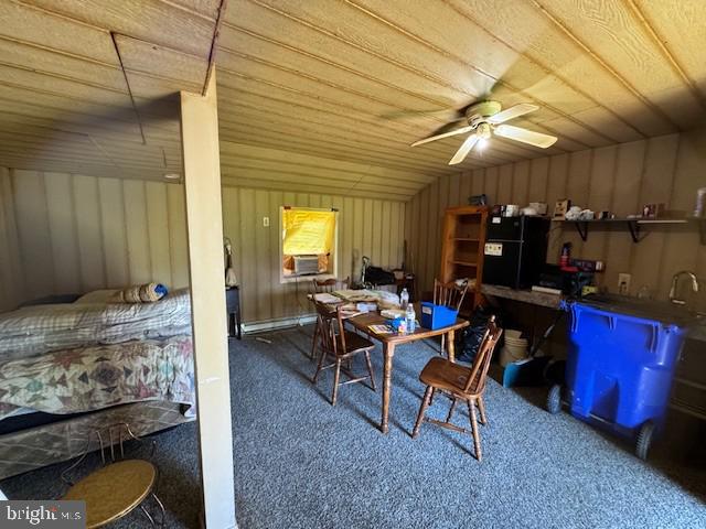 9440 HOLLOW ROAD