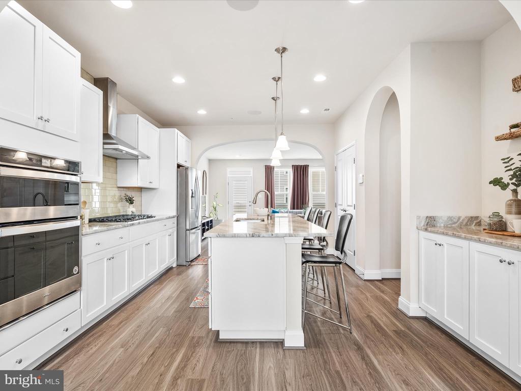 822 LINDLEY ROAD