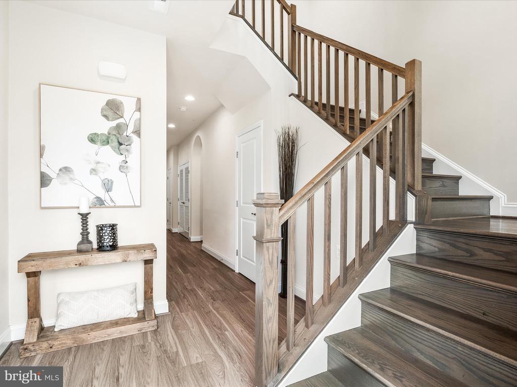822 LINDLEY ROAD