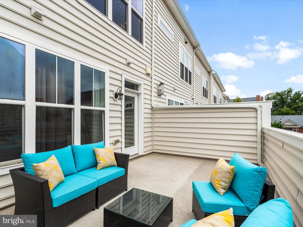 822 LINDLEY ROAD
