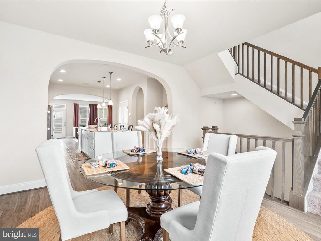 822 LINDLEY ROAD
