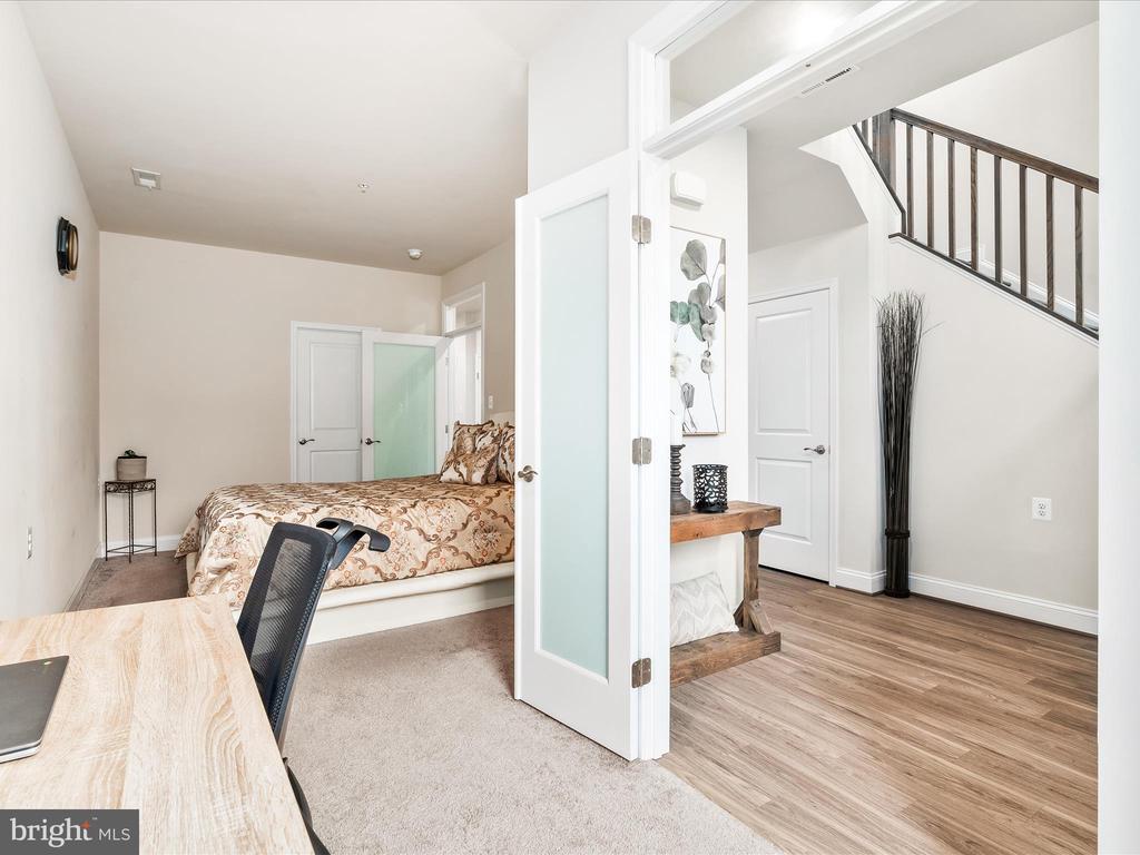 822 LINDLEY ROAD