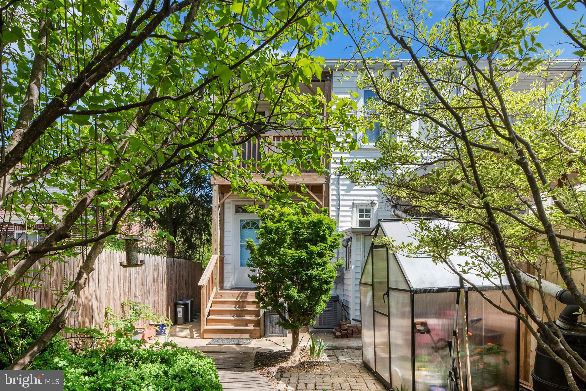 729 MOTTER AVENUE