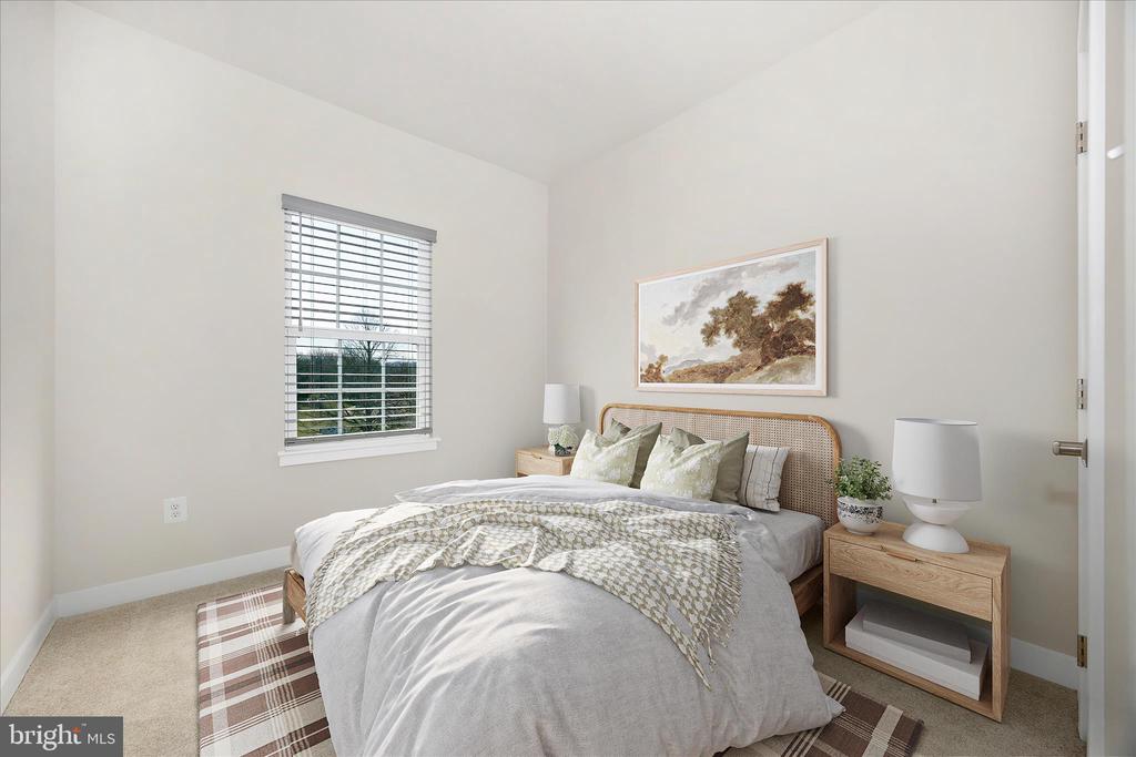 195 BEL AIRE LANE