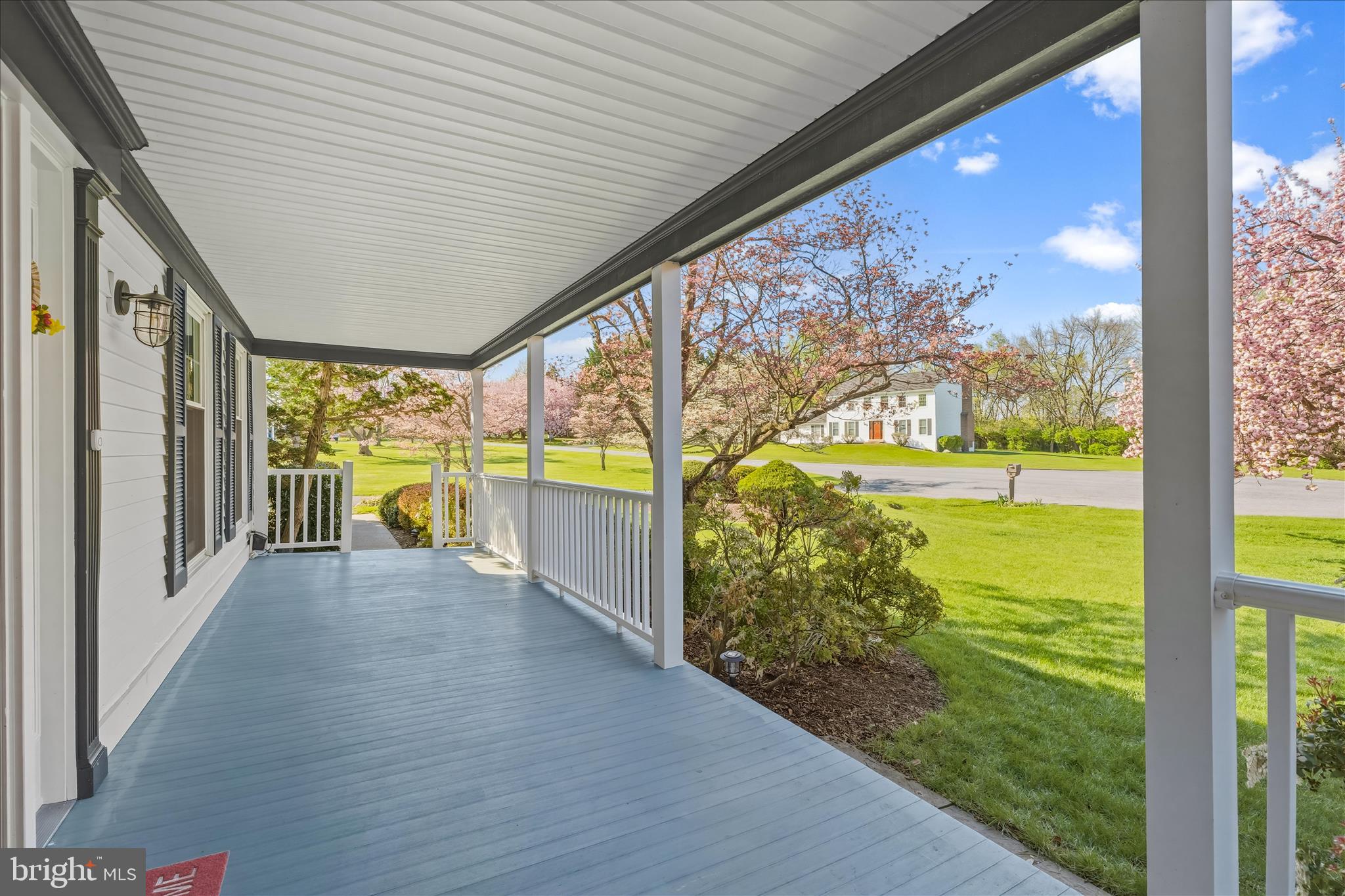 5905 CHAR LEIGH CIRCLE