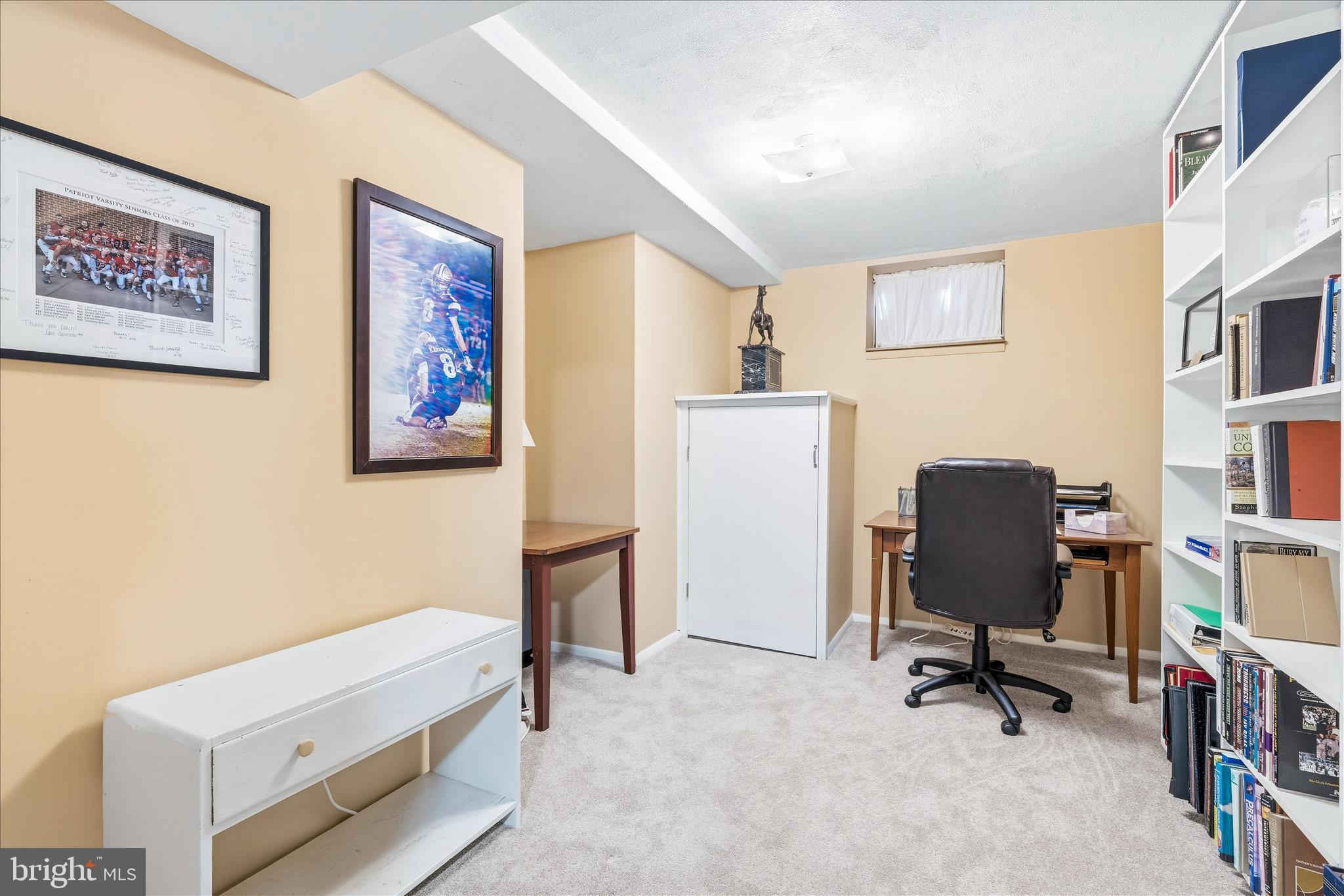 5905 CHAR LEIGH CIRCLE