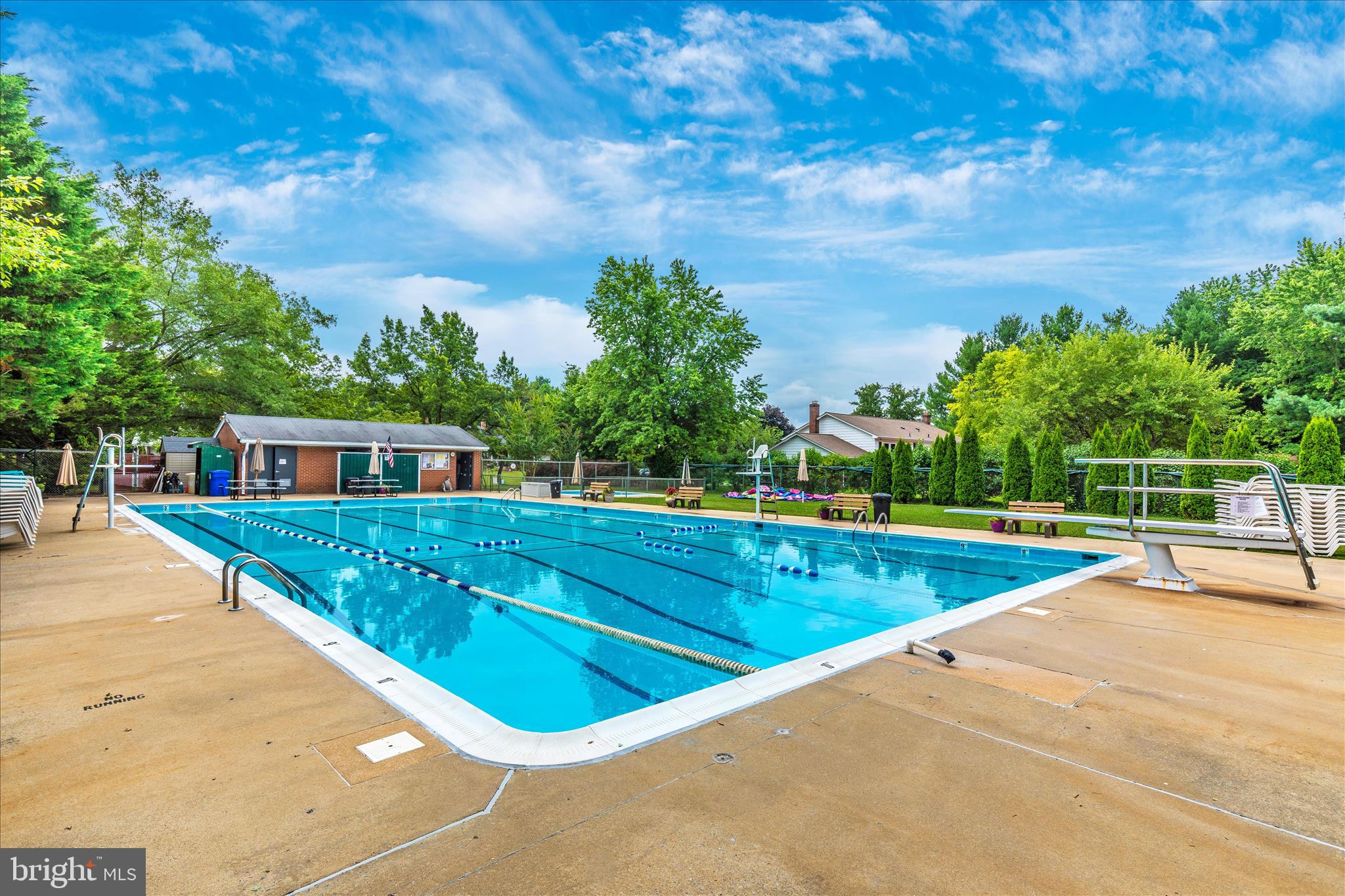 8022 FIELDSTONE DRIVE